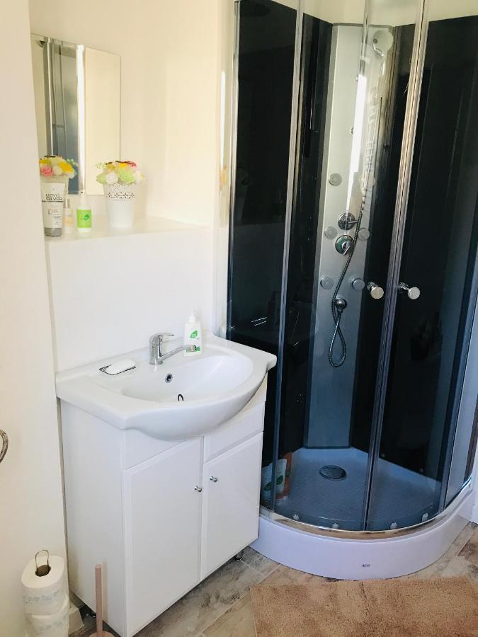 Apartman Ala Spišská Nová Ves 外观 照片